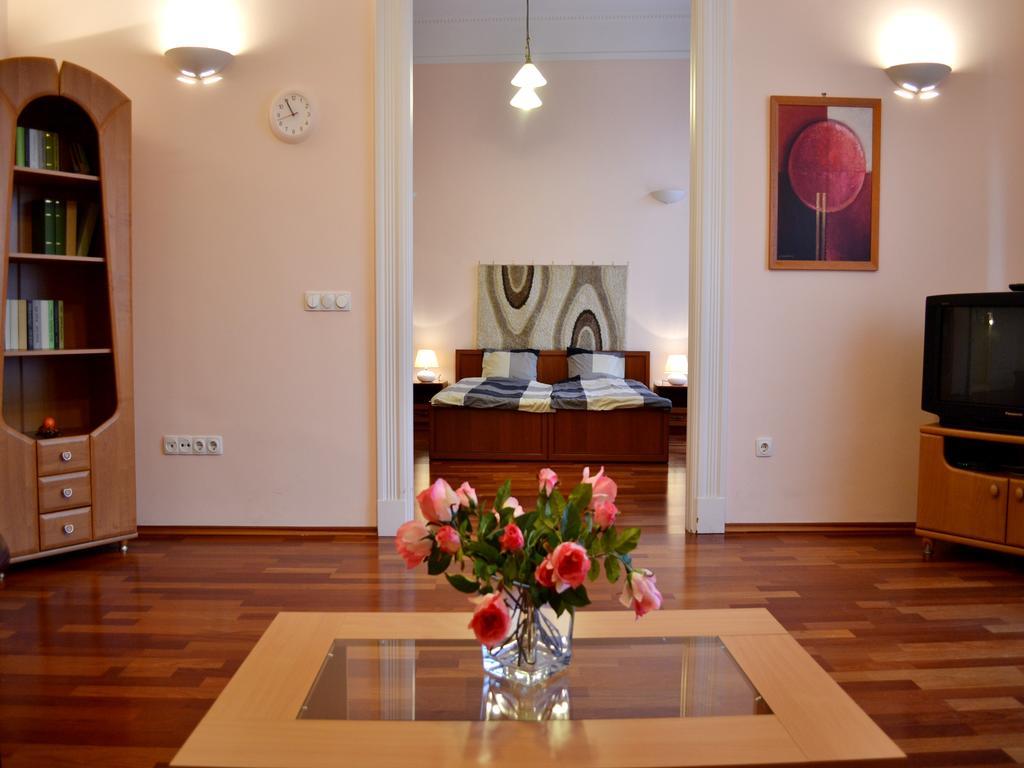 Gabriel Apartment Budapest Phòng bức ảnh
